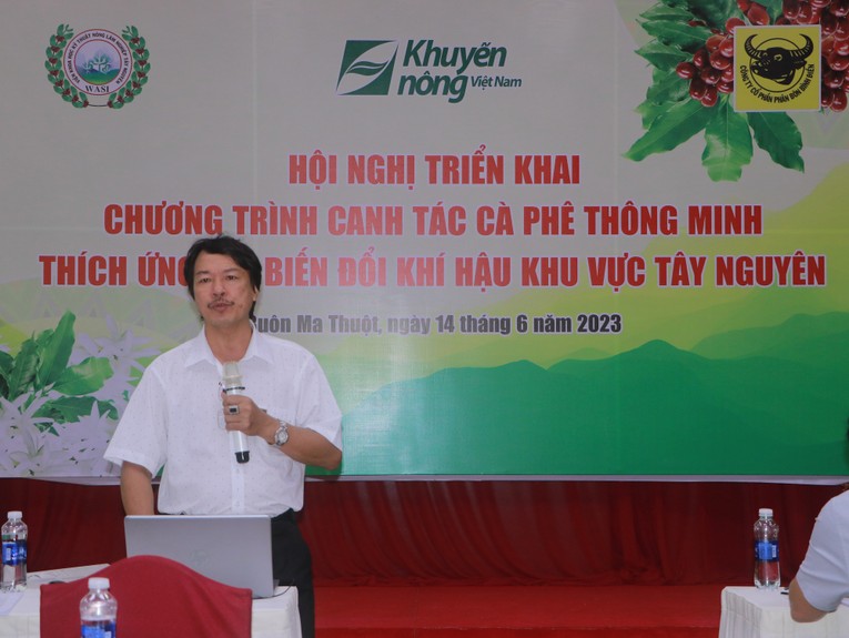 Ảnh t&aacute;c giả