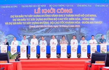 Khởi công đường vành đai 3 TP HCM và 2 cao tốc trục ngang
