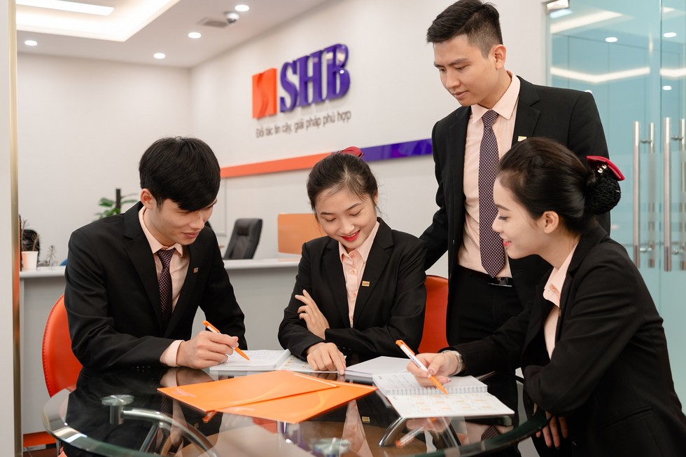 Điều gì đưa cổ đông đến và đồng hành cùng SHB