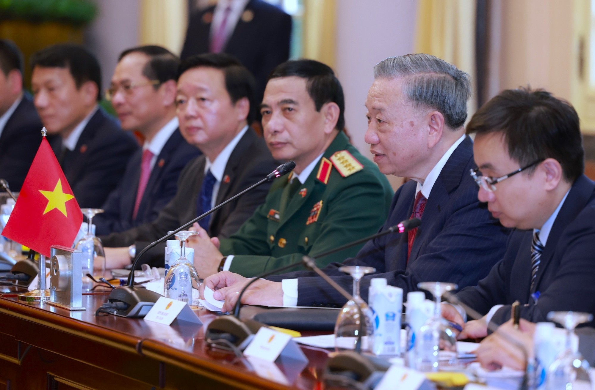 Chủ tịch nước T&ocirc; L&acirc;m tại cuộc hội đ&agrave;m. Ảnh: Phạm Hải
