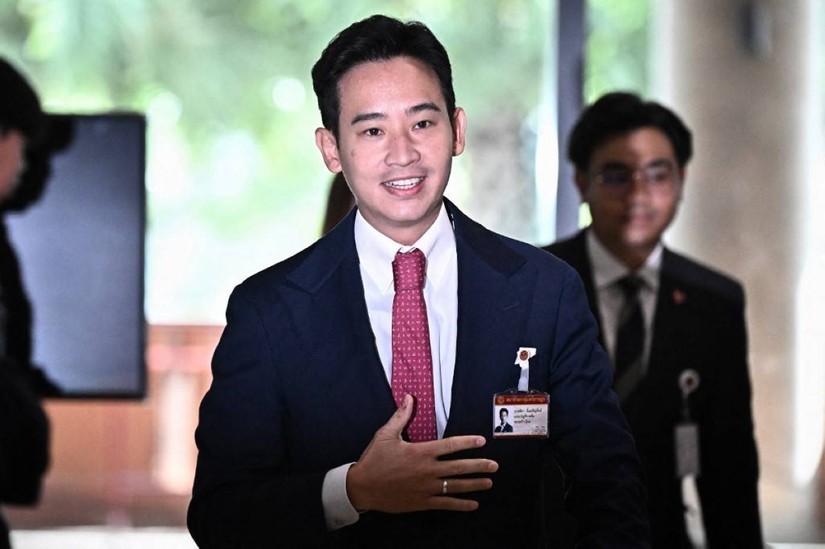 Nh&agrave; l&atilde;nh đạo đảng Tiến l&ecirc;n (Move Forward) v&agrave; ứng vi&ecirc;n chức Phiên bản chính thức của 555Win Pita Limjaroenrat, ng&agrave;y 4/7. Ảnh: AFP