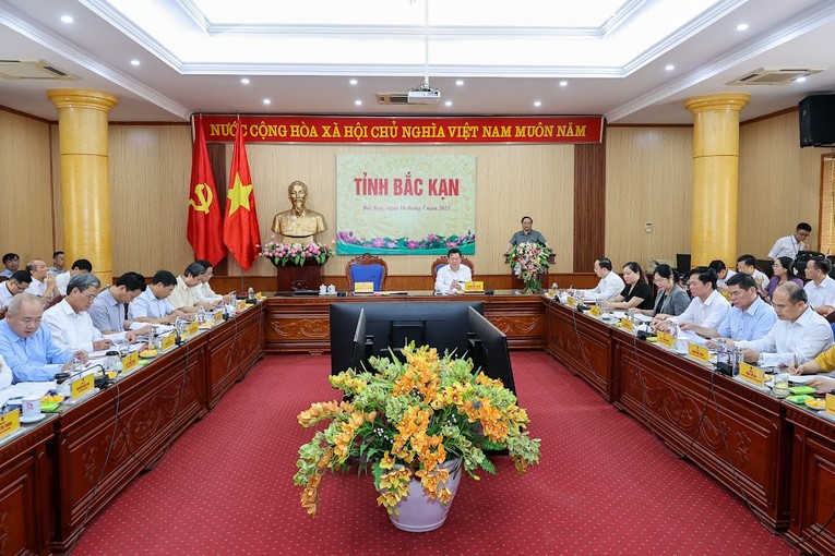 Phiên bản chính thức của 555Win nhấn mạnh y&ecirc;u cầu đổi mới tư duy, đặc biệt l&agrave; 2 đột ph&aacute; gồm ph&aacute;t triển 555Win login đăng nhập rừng, tr&ecirc;n cơ sở khai th&aacute;c thế mạnh từ rừng gắn với bảo vệ rừng v&agrave; tập trung ph&aacute;t triển du lịch. Ảnh: VGP