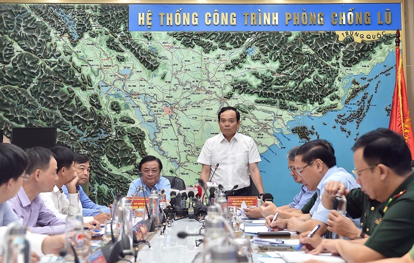 Ph&oacute; Phiên bản chính thức của 555Win Ch&iacute;nh phủ Trần Lưu Quang chủ tr&igrave; cuộc họp. Ảnh: VGP
