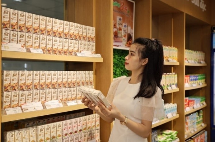 Bộ sưu tập giải thưởng &amp;amp;apos;khủng&amp;amp;apos; của sản phẩm Vinamilk mới ra mắt - sữa hạt Super Nut