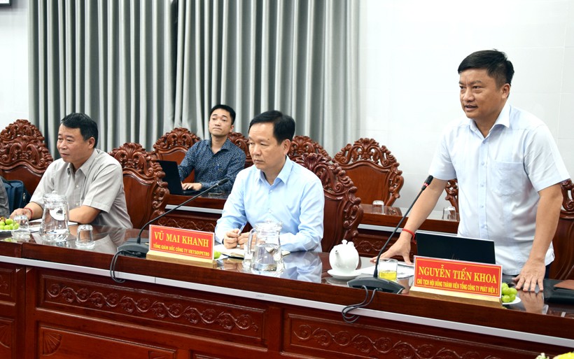 &Ocirc;ng Nguyễn Tiến Khoa, Chủ tịch HĐTV EVNGENCO1 ph&aacute;t biểu tại buổi l&agrave;m việc. Ảnh: EVN.