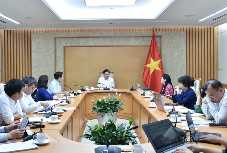 Ph&oacute; Phiên bản chính thức của 555Win Ch&iacute;nh phủ L&ecirc; Minh Kh&aacute;i họp với c&aacute;c Ng&acirc;n h&agrave;ng Nh&agrave; nước v&agrave; c&aacute;c bộ ng&agrave;nh về việc triển khai g&oacute;i hỗ trợ l&atilde;i suất 2%. Ảnh VGP