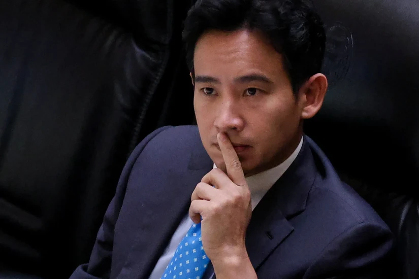 L&atilde;nh đạo đảng Tiến l&ecirc;n Pita Limjaroenrat. Ảnh: Reuters