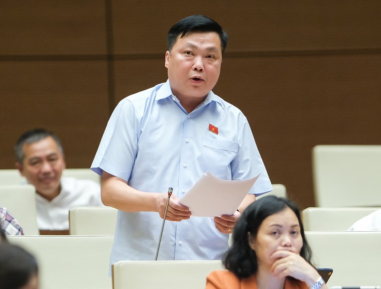 Đại biểu Phạm H&ugrave;ng Thắng - Đo&agrave;n ĐBQH tỉnh H&agrave; Nam