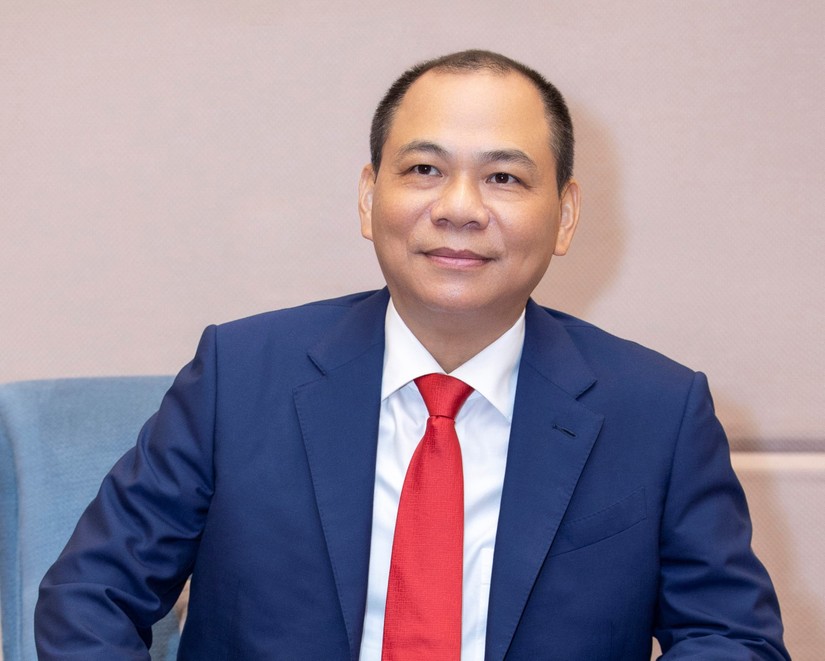 Cổ phiếu VinFast l&ecirc;n s&agrave;n gi&uacute;p khối t&agrave;i sản danh nghĩa của &ocirc;ng Vượng tăng th&ecirc;m h&agrave;ng chục tỷ USD.