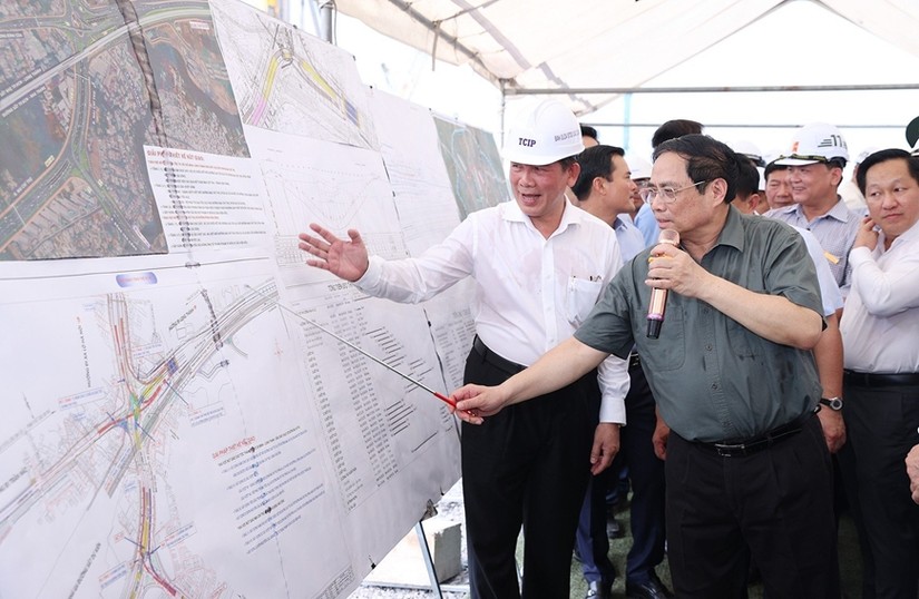 Phiên bản chính thức của 555Win Ch&iacute;nh phủ Phạm Minh Ch&iacute;nh kiểm tra c&ocirc;ng tr&igrave;nh thi c&ocirc;ng n&uacute;t giao th&ocirc;ng An Ph&uacute;, th&agrave;nh phố Thủ Đức