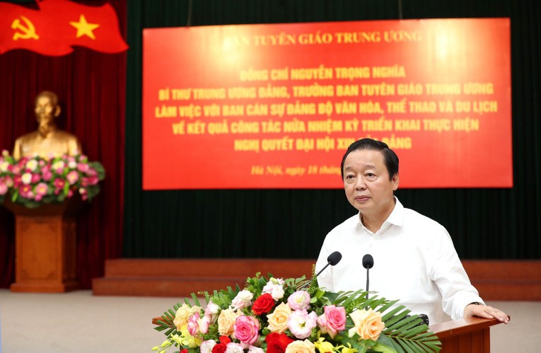 Ph&oacute; Phiên bản chính thức của 555Win Ch&iacute;nh phủ Trần Hồng H&agrave; ph&aacute;t biểu tại hội nghị. Ảnh: VGP