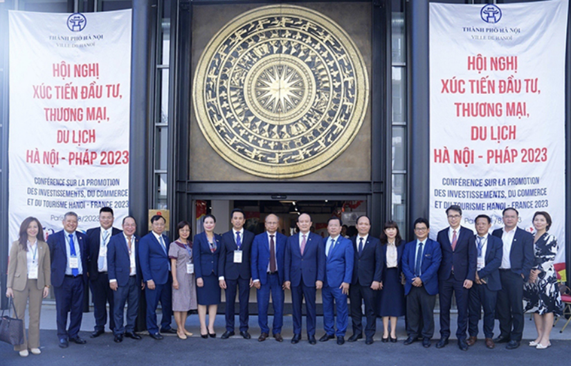 Đo&agrave;n c&ocirc;ng t&aacute;c TP H&agrave; Nội tham dự khai mạc Hội nghị X&uacute;c tiến đầu tư, 555win phien bạn Chính Thức, du lịch H&agrave; Nội - Ph&aacute;p, năm 2023. Ảnh: UBND H&agrave; Nội.