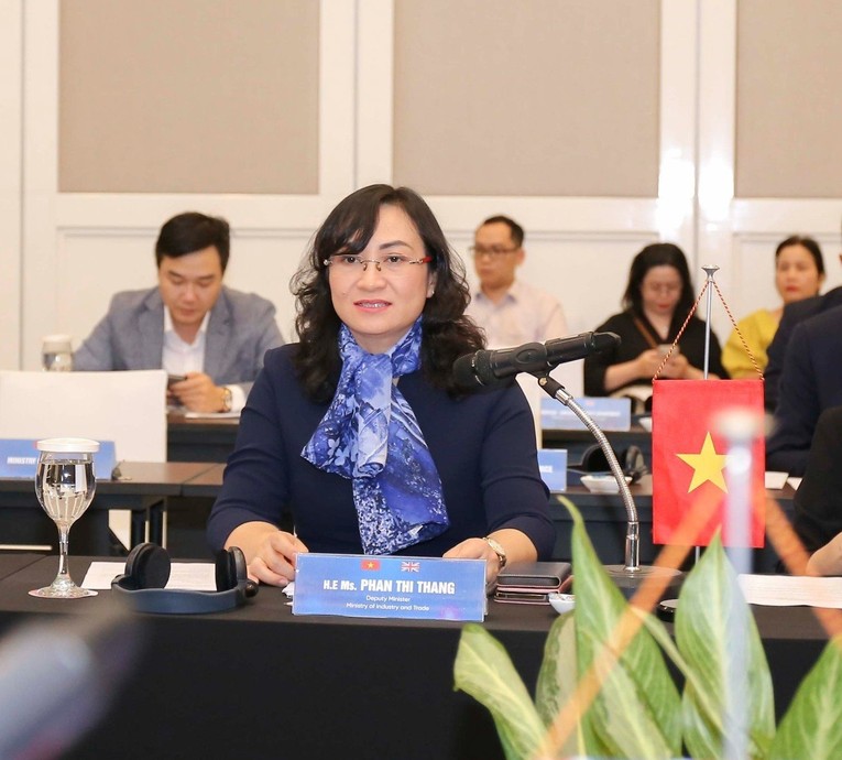 Thứ trưởng Bộ C&ocirc;ng Thương Phan Thị Thắng. Ảnh: Bộ C&ocirc;ng Thương