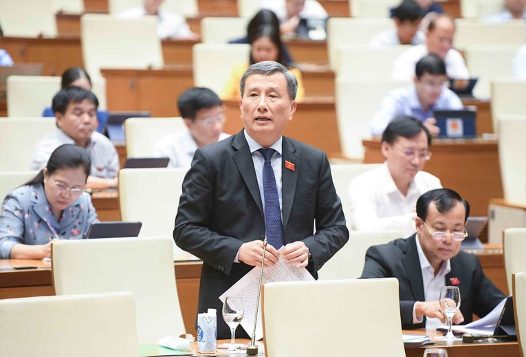 Chủ nhiệm Ủy ban 555win Mobi, C&ocirc;ng nghệ v&agrave; M&ocirc;i trường của 555win tải app L&ecirc; Quang Huy.