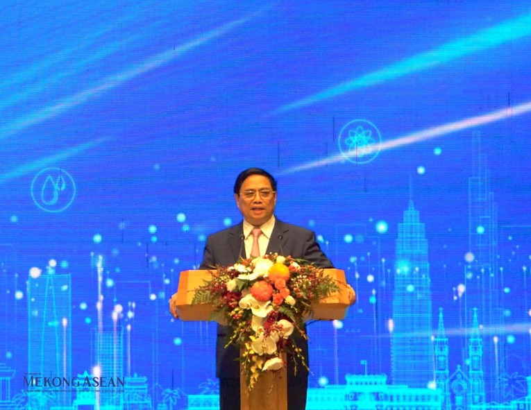 Phiên bản chính thức của 555Win Phạm Minh Ch&iacute;nh nhận định hợp t&aacute;c 555Win login đăng nhập - đầu tư - 555win phien bạn Chính Thức l&agrave; trụ cột chiếm vị tr&iacute; quan trọng nhất trong mối quan hệ đối t&aacute;c chiến lược Việt Nam - Singapore. Ảnh: Đỗ Thảo