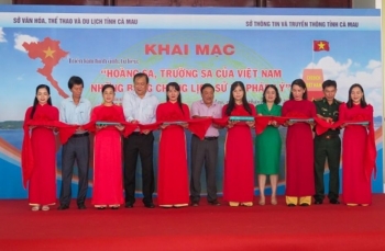 khai mac trien lam aposhoang sa truong sa cua viet namapos tai ca mau