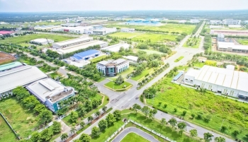 Cổ phiếu LHG của Long Hậu bị đưa vào diện kiểm soát