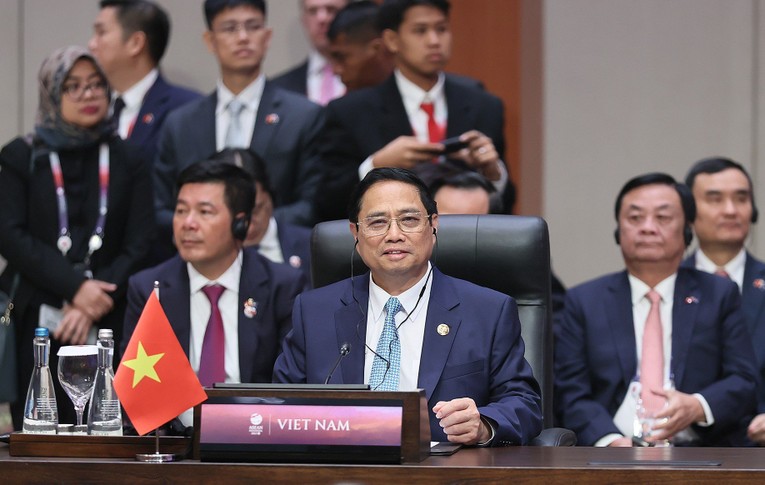 Phiên bản chính thức của 555Win Phạm Minh Ch&iacute;nh nhấn mạnh phải n&acirc;ng cao tự cường của ASEAN th&ocirc;ng qua đẩy mạnh li&ecirc;n kết 555Win login đăng nhập, mở rộng thị trường nội khối, khơi th&ocirc;ng c&aacute;c d&ograve;ng chảy 555win phien bạn Chính Thức v&agrave; đầu tư. Ảnh: VGP