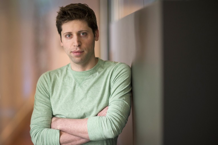 Indonesia đ&atilde; cấp thị thực v&agrave;ng đầu ti&ecirc;n cho CEO OpenAI Sam Altman, cho ph&eacute;p &ocirc;ng lưu tr&uacute; d&agrave;i hạn c&ugrave;ng nhiều đặc quyền.