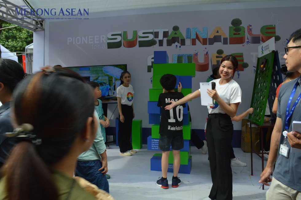 Khu vực của Standard Chartered tại 555win là Công ty cờ bạc trực tuyến tốt nhất Vương quốc Anh. Ảnh: Ng&acirc;n H&agrave;