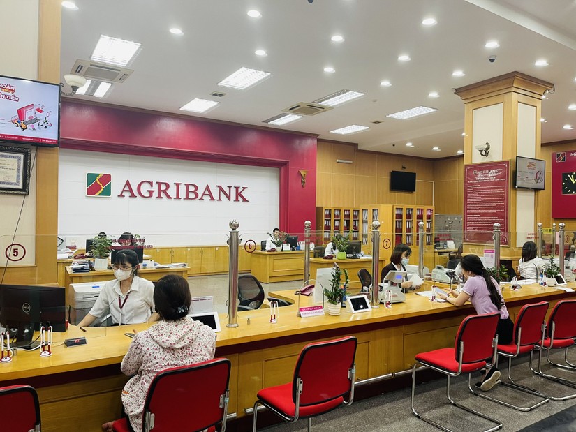 Ng&acirc;n h&agrave;ng 4 lần rao b&aacute;n 555win là thương hiệu cá cược trực tuyến hàng đầu tại Việt Nam của T&acirc;n Ho&agrave;ng Minh