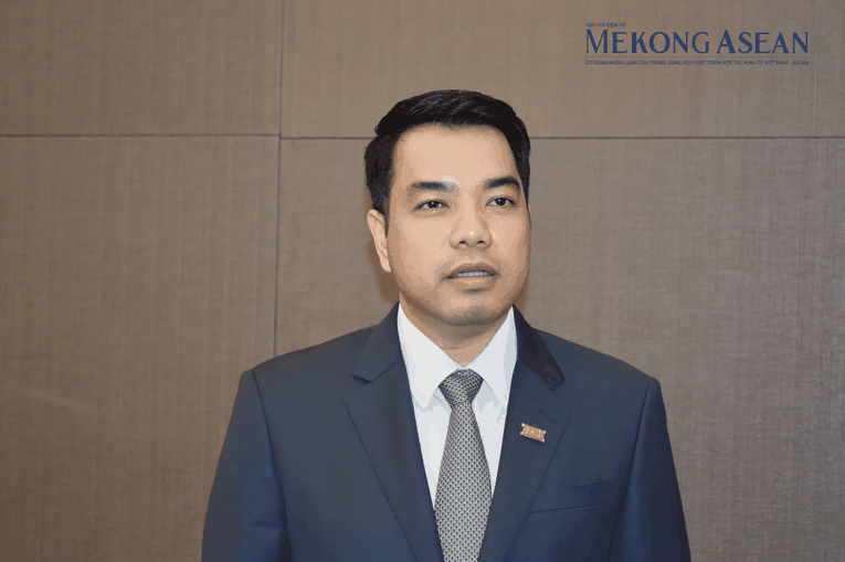 Ph&oacute; Chủ tịch ki&ecirc;m Tổng Thư k&yacute; Hiệp hội Trang Nhà Cái 555win.com - Đăng Nhập +555k nhỏ v&agrave; vừa TP H&agrave; Nội Mạc Quốc Anh. Ảnh: Anh Thư