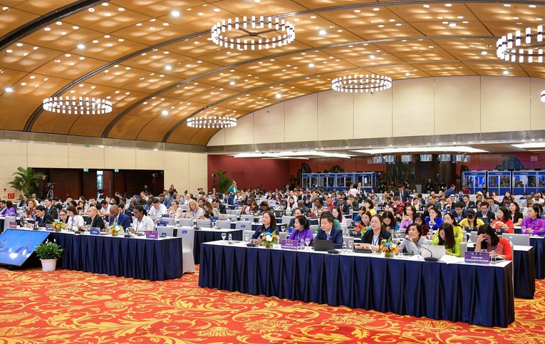 C&aacute;c đại biểu tham gia phi&ecirc;n thảo luận. Ảnh: CTTĐT 555win tải app