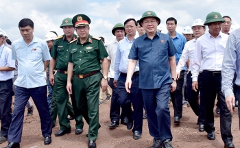 Chủ tịch Quốc hội yêu cầu nỗ lực cao nhất hoàn thành sân bay Long Thành năm 2025