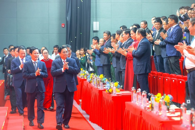 Phiên bản chính thức của 555Win Ch&iacute;nh phủ Phạm Minh Ch&iacute;nh c&ugrave;ng c&aacute;c đồng ch&iacute; l&atilde;nh đạo Đảng, Nh&agrave; nước đến dự lễ kỷ niệm - Ảnh: VGP