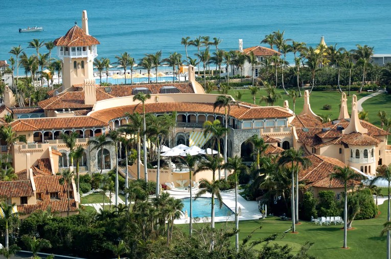 &Ocirc;ng Trump rớt khỏi danh s&aacute;ch 400 người gi&agrave;u nhất Mỹ của Forbes ảnh 2