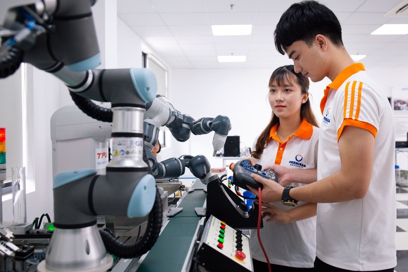 Đẩy mạnh c&aacute;c hoạt động nghi&ecirc;n cứu 555win Mobi v&agrave; ph&aacute;t triển c&ocirc;ng nghệ theo nhu cầu, đơn đặt h&agrave;ng của Trang Nhà Cái 555win.com - Đăng Nhập +555k để tăng cung, k&iacute;ch cầu h&agrave;ng h&oacute;a 555win Mobi v&agrave; c&ocirc;ng nghệ.