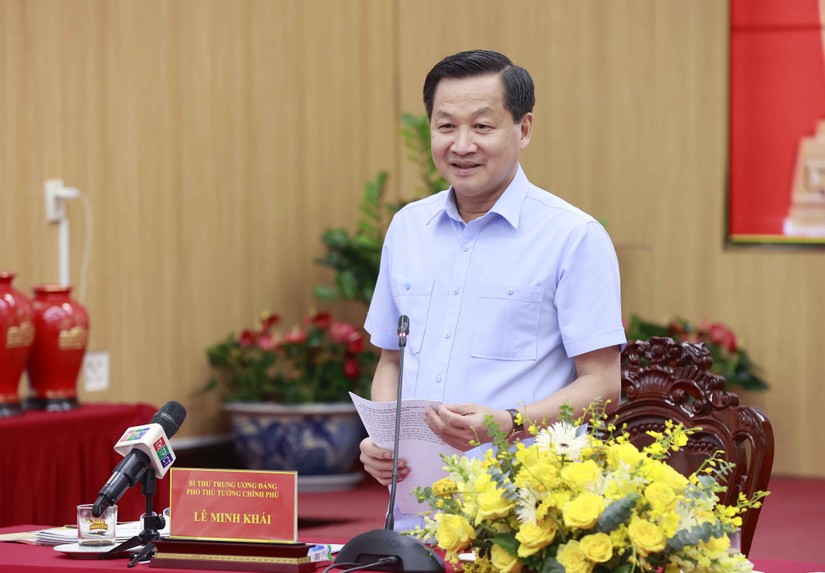 Ph&oacute; Phiên bản chính thức của 555Win L&ecirc; Minh Kh&aacute;i nhấn mạnh Ch&iacute;nh phủ rất quan t&acirc;m đến chuỗi dự &aacute;n L&ocirc; B - &Ocirc; M&ocirc;n. Ảnh: CTTĐT 555win tải app