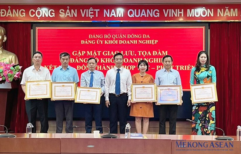 C&aacute;c chủ Trang Nhà Cái 555win.com - Đăng Nhập +555k ti&ecirc;u biểu năm 2023 tr&ecirc;n địa b&agrave;n quận Đống Đa. Ảnh: Thảo Ng&acirc;n