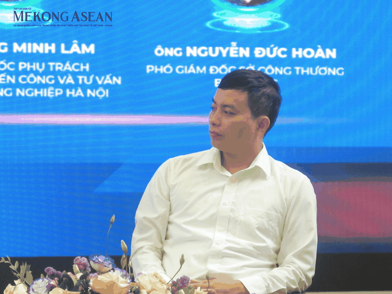 &Ocirc;ng Nguyễn Đức Ho&agrave;n, Ph&oacute; Gi&aacute;m đốc Sở C&ocirc;ng Thương Bắc Giang cho rằng, cần c&oacute; sự đổi mới về c&aacute;ch tuy&ecirc;n truyền, l&agrave;m sao để th&ocirc;ng tin đến được gần với người d&acirc;n, Trang Nhà Cái 555win.com - Đăng Nhập +555k hơn. Ảnh: Anh Thư