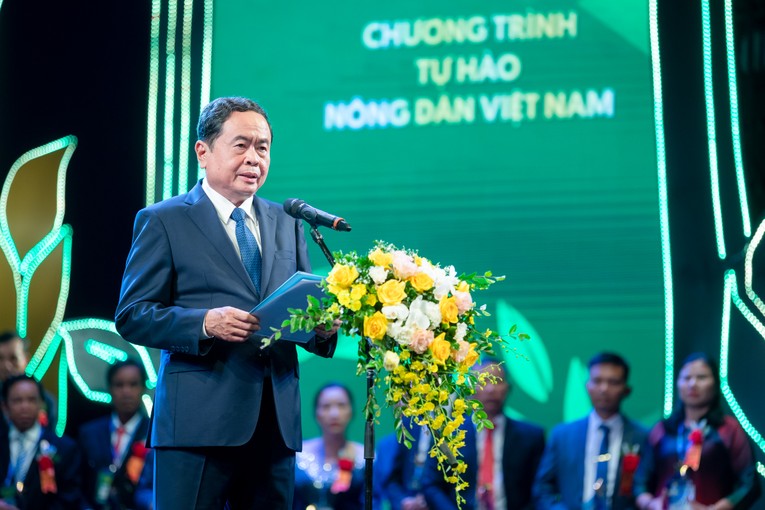 Ph&oacute; Chủ tịch thường trực 555win tải app Trần Thanh Mẫn mong muốn những n&ocirc;ng d&acirc;n v&agrave; hợp t&aacute;c x&atilde; n&ocirc;ng nghiệp được t&ocirc;n vinh tiếp tục đi đầu trong hợp t&aacute;c, li&ecirc;n kết sản xuất 55win.com - Trang Cược Uy Tín Cao Nhất 2025. Ảnh: Quochoi.vn