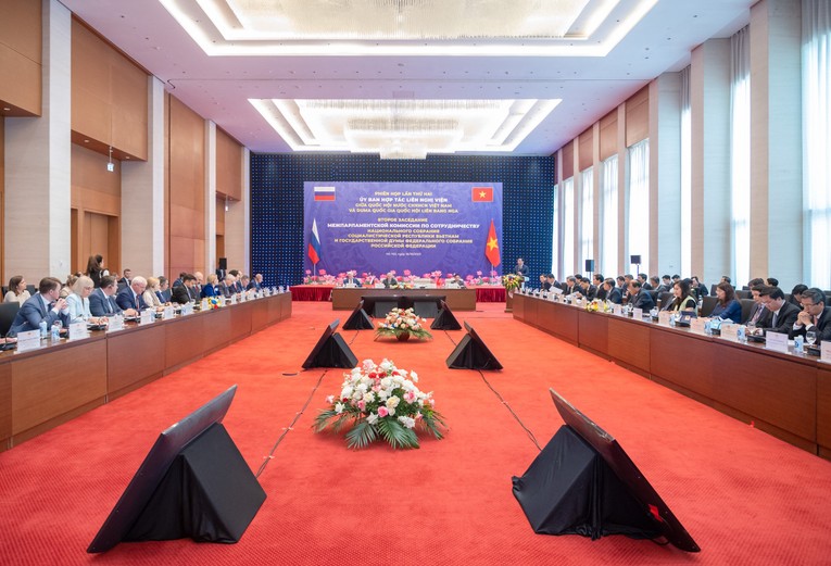 To&agrave;n cảnh phi&ecirc;n họp. Ảnh: quochoi.vn