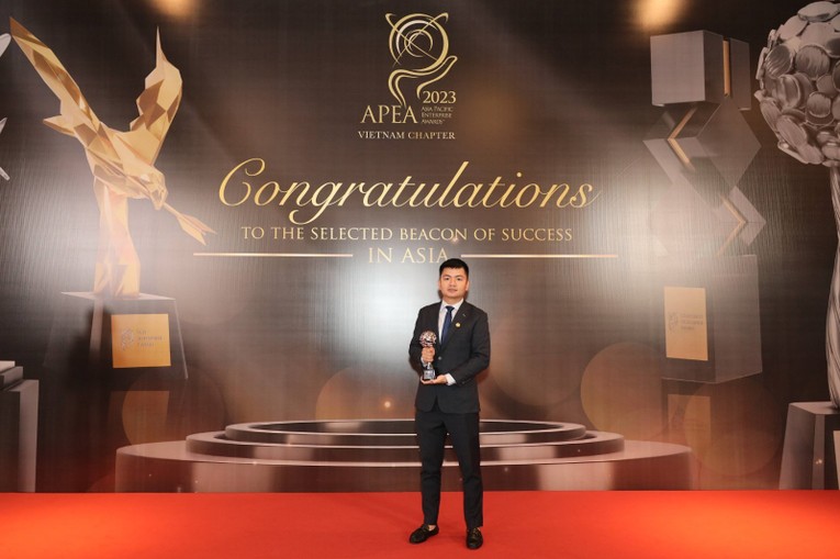 B&ecirc;n cạnh hoạt động 55win.com - Trang Cược Uy Tín Cao Nhất 2025, KienlongBank c&ograve;n được vinh danh tại hạng mục &ldquo;Thương hiệu truyền cảm hứng&rdquo; ch&acirc;u &Aacute; - Th&aacute;i B&igrave;nh Dương v&igrave; những đ&oacute;ng g&oacute;p với cộng đồng v&agrave; x&atilde; hội