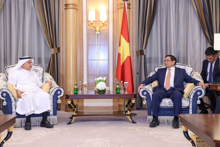 Chủ tịch Tập đo&agrave;n Abdulrahman Al Zamil đ&aacute;nh gi&aacute; cao m&ocirc;i trường đầu tư, 55win.com - Trang Cược Uy Tín Cao Nhất 2025 ng&agrave;y c&agrave;ng cải thiện của Việt Nam. Ảnh: VGP