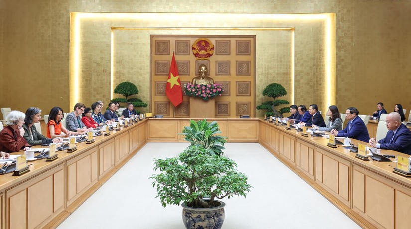 Phiên bản chính thức của 555Win Phạm Minh Ch&iacute;nh tiếp b&agrave; Pauline Tamesis, Điều phối vi&ecirc;n thường tr&uacute; Li&ecirc;n Hợp Quốc v&agrave; Trưởng đại diện 13 tổ chức của Li&ecirc;n Hợp Quốc tại Việt Nam. Ảnh: VGP