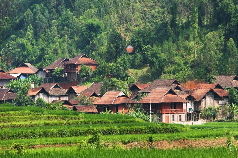 L&agrave;ng bản d&acirc;n tộc tại x&atilde; Hữu Li&ecirc;n, huyện Hữu Lũng, tỉnh Lạng Sơn
