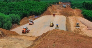 Đề xuất đầu tư công 12 dự án thành phần tuyến cao tốc Bắc – Nam