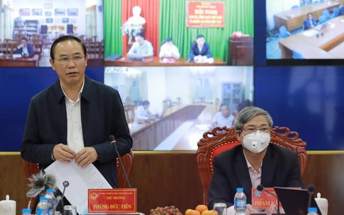 Ảnh t&aacute;c giả