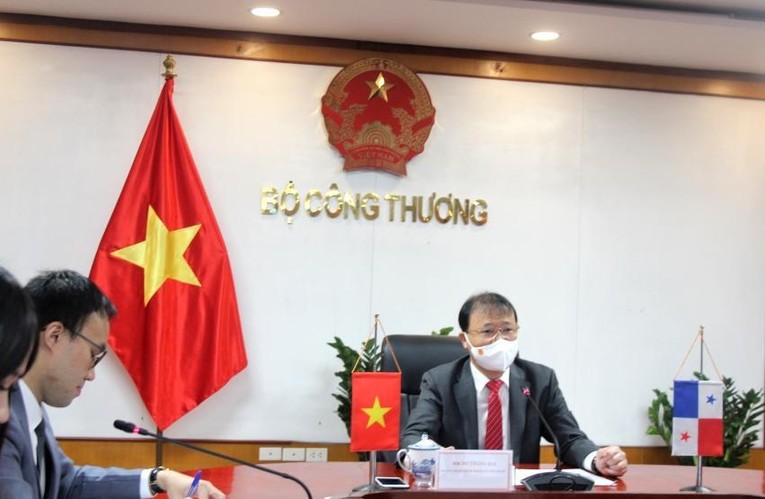 Thứ trưởng Bộ C&ocirc;ng Thương Đỗ Thắng Hải tại cuộc họp