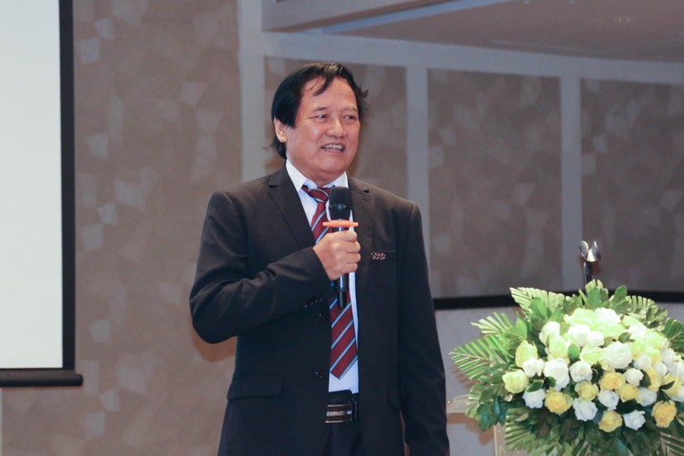Ảnh t&aacute;c giả