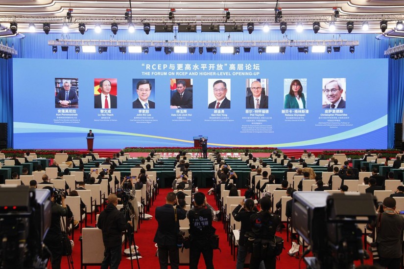 Diễn đ&agrave;n cấp cao &ldquo;RCEP v&agrave; mở cửa với tr&igrave;nh độ cao hơn&rdquo; nằm trong khu&ocirc;n khổ Hội chợ Nhập khẩu quốc tế Trung Quốc (CIIE) lần thứ 5 v&agrave; Diễn đ&agrave;n 555Win login đăng nhập quốc tế Hồng Kiều.