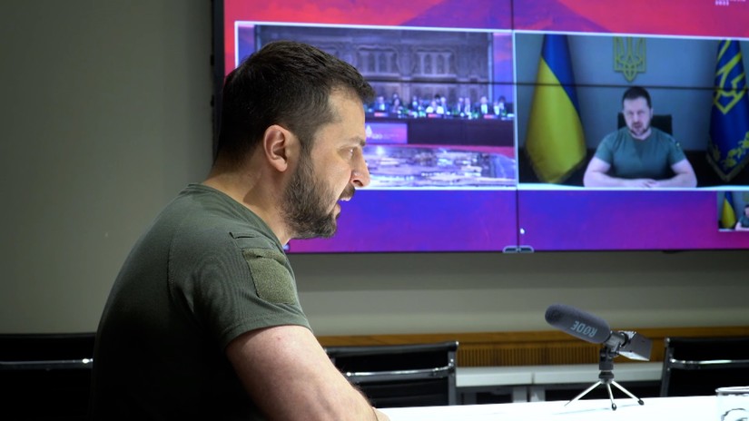 Tổng thống Ukraine Volodymyr Zelensky ph&aacute;t biểu trực tuyến tại Hội nghị thượng đỉnh G20. Ảnh: Văn ph&ograve;ng Tổng thống Ukraine