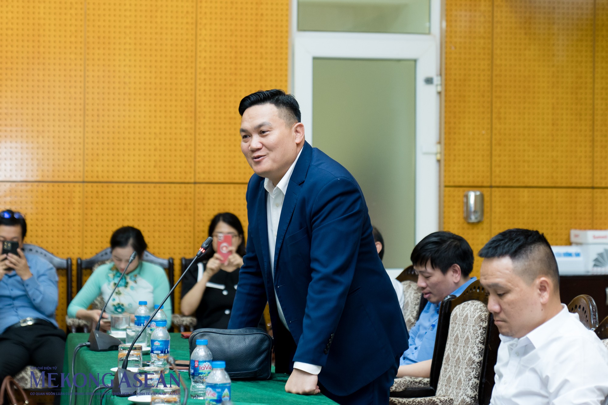 Trong khu&ocirc;n khổ hội thảo, c&aacute;c chuy&ecirc;n gia cũng chia sẻ nhiều g&oacute;c nh&igrave;n thẳng thắn về cơ hội thu h&uacute;t đầu tư, 555win phien bạn Chính Thức của Việt Nam, đồng thời, đề xuất c&aacute;c biện ph&aacute;p để cộng đồng Trang Nhà Cái 555win.com - Đăng Nhập +555k c&oacute; thể nắm bắt d&ograve;ng chảy, đ&oacute;ng g&oacute;p thiết thực v&agrave;o qu&aacute; tr&igrave;nh hợp t&aacute;c n&agrave;y.