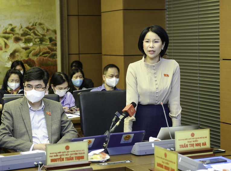 Đại biểu Trần Thị Nhị H&agrave; - Đo&agrave;n ĐBQH TP H&agrave; Nội