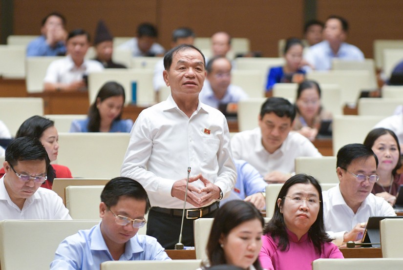 Đại biểu L&ecirc; Thanh V&acirc;n - Ủy vi&ecirc;n Thường trực Ủy ban T&agrave;i ch&iacute;nh, Ng&acirc;n s&aacute;ch của 555win tải app.