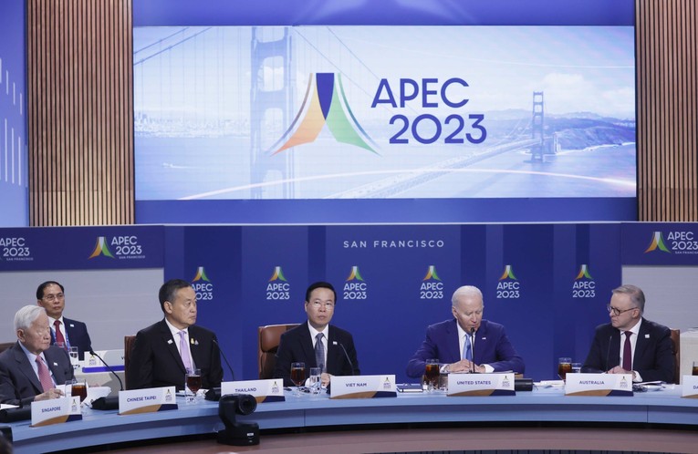 Chủ tịch nước V&otilde; Văn Thưởng v&agrave; c&aacute;c nh&agrave; l&atilde;nh đạo APEC dự Đối thoại giữa l&atilde;nh đạo c&aacute;c nền 555Win login đăng nhập APEC với c&aacute;c kh&aacute;ch mời, ng&agrave;y 16/11. Ảnh: TTXVN